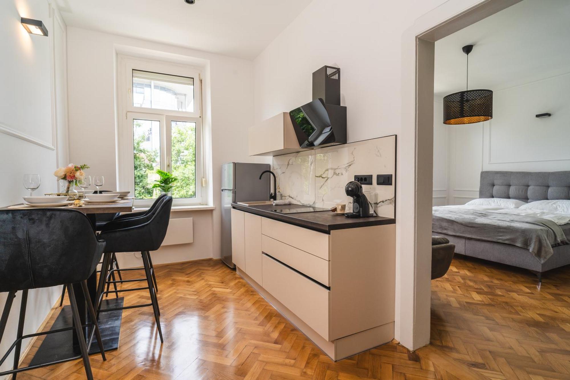 Hl Apartments ماريبور المظهر الخارجي الصورة